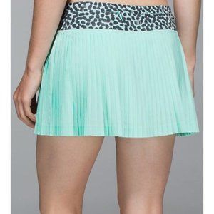 LULULEMON Mint Green Pleated Tennis/Golf Skort